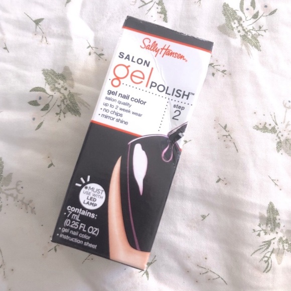 SOLD NWT - Sally Hansen Salon Gel Polish 7ml - 260 Pat On The Black - Picture 1 of 1